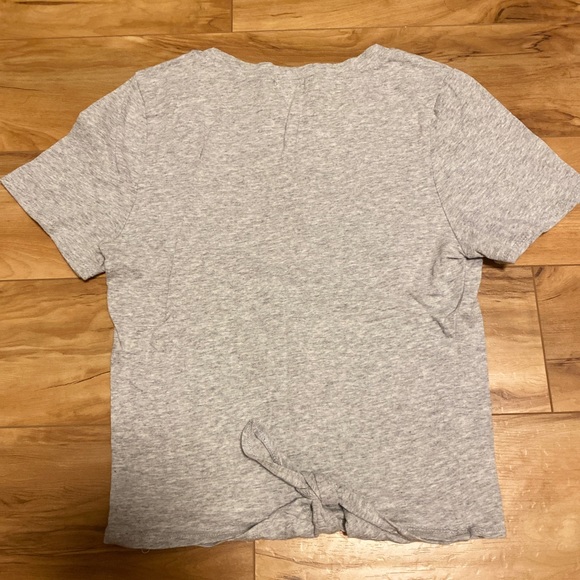 Gray Front Knot Cropped T Shirt - Picture 2 of 4